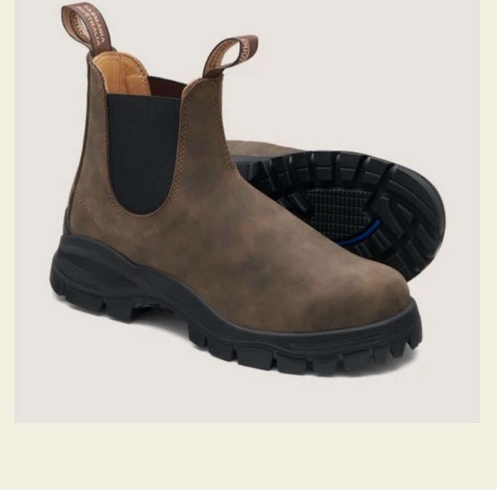 Blundstone 2239 Chelsea boot